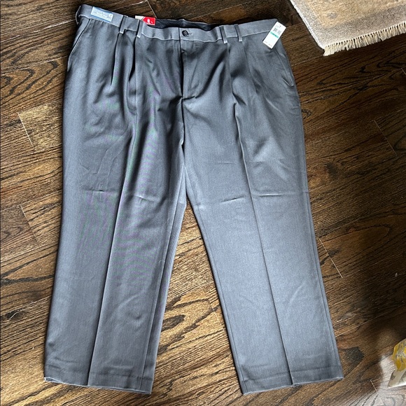 Men’s no iron pants new with tags - Picture 1 of 6